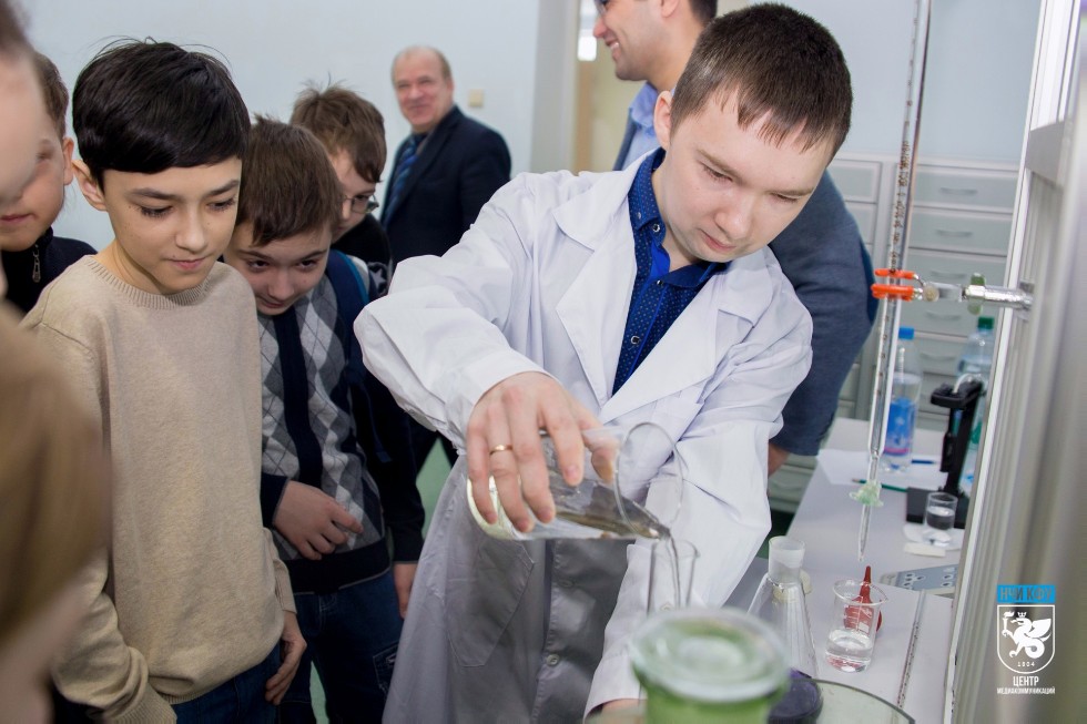 ������� �������� � ������� ������������