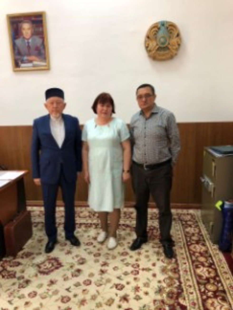 Доцент кафедры регионоведения и евразийских исследований Муфтахутдинова Д.Ш. прошла стажировку в Институте востоковедения г.Алматы (Казахстан) Доцент кафедры регионоведения и евразийских исследований Муфтахутдинова Д.Ш. прошла стажировку в Институте востоковедения г.Алматы (Казахстан)