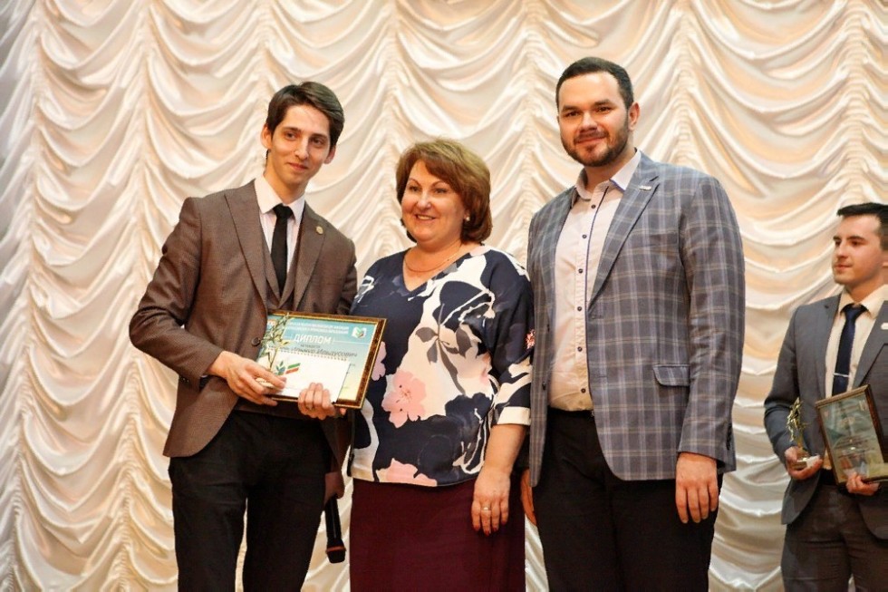 В Елабужском институте КФУ состоялся ежегодный конкурс 'Студенческий лидер РТ - 2019' В Елабужском институте КФУ состоялся ежегодный конкурс 'Студенческий лидер РТ - 2019'