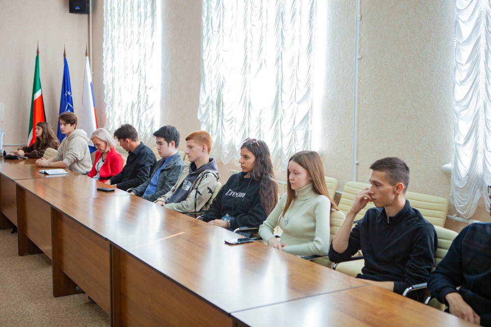 IX ������������ ������: ������� (����)