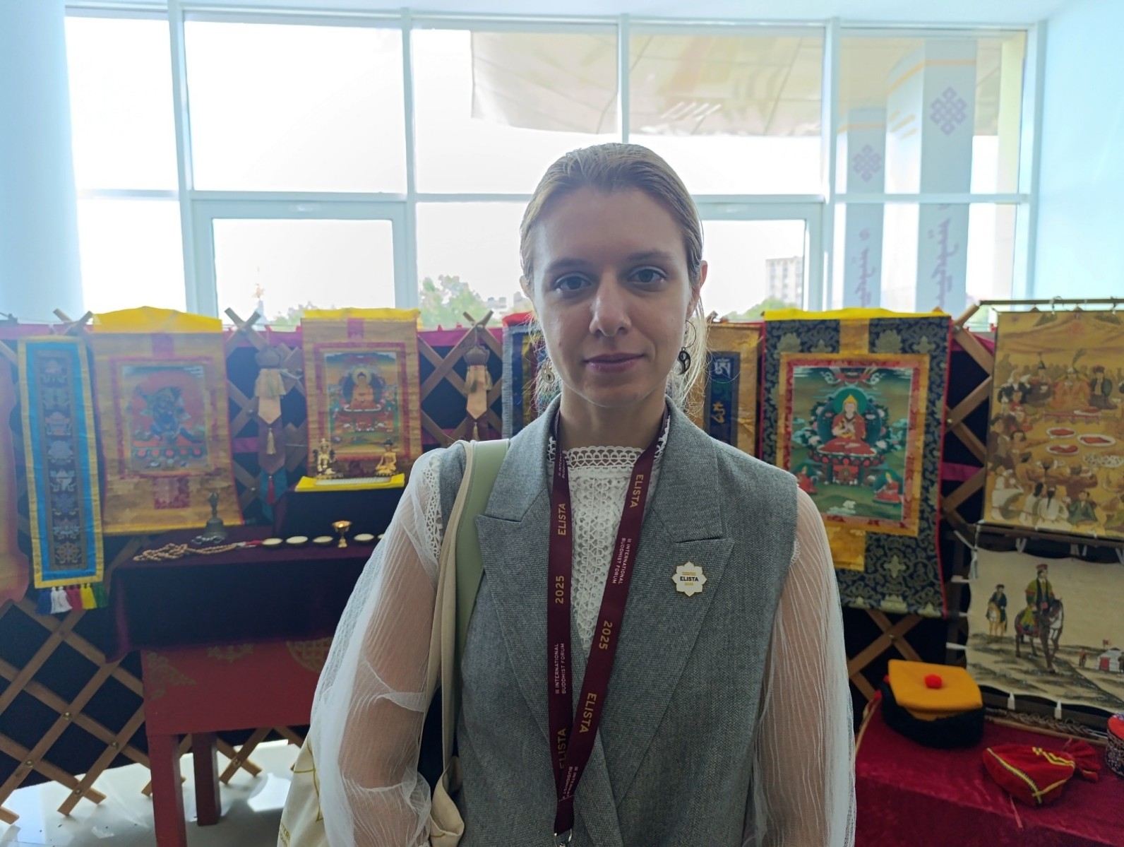 Доцент кафедры религиоведения приняла участие в Международном буддийском форуме Доцент кафедры религиоведения приняла участие в Международном буддийском форуме