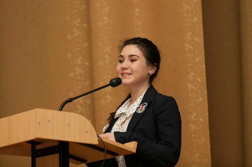 21 ноября в Елабужском институте КФУ прошла V Всероссийская научно-практическая конференция школьников и студентов 'Татарский язык, литература и история: прошлое, настоящее и будущее'. 21 ноября в Елабужском институте КФУ прошла V Всероссийская научно-практическая конференция школьников и студентов 'Татарский язык, литература и история: прошлое, настоящее и будущее'.