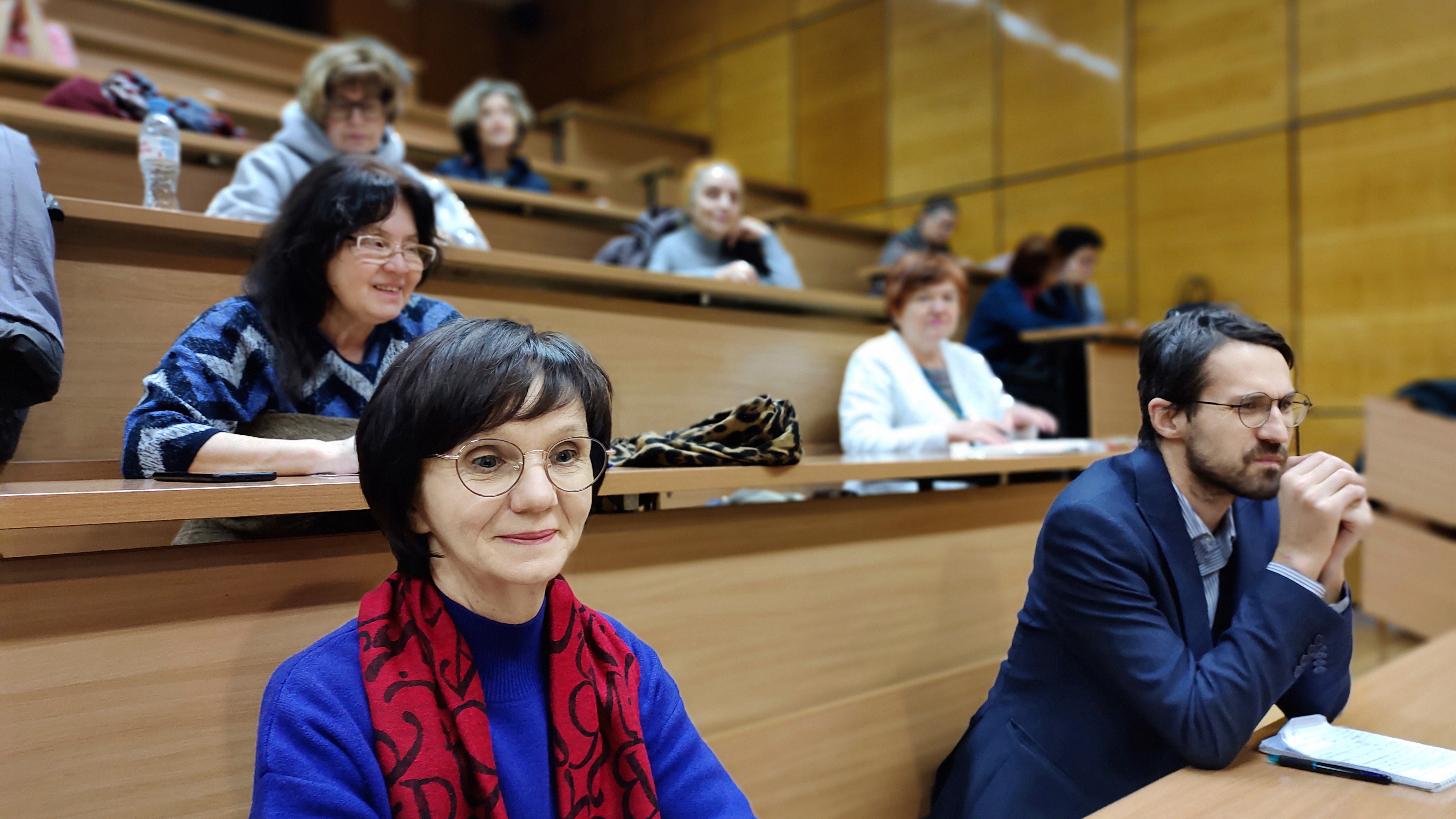 ����� ���� ������ 18 ���� ������ ��������� ��� ,����������� �������� �������� ���