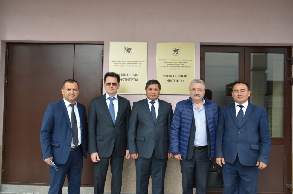 ��������� ������������� ���������-������������� ���������(����������) �������� ���������� �������� � ���������-������������ ������ ���