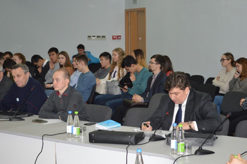 �� �������� �� '��������� �������' (�.������) ������ ������������� ������-����������� ����������� '������������� ������������������ ����������, ������������ � ��������� ? 2017'