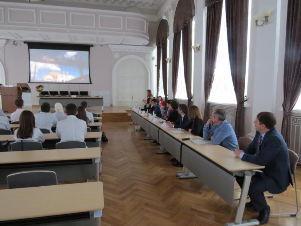 ������ ������������� ������������ ��������� �� ������������, ����������� 80-����� ������������ ������� ����� ���������� ���������, ������������ ����������� ������, ���������� ���������� ���������� ����������������� ������������� ������� �����������