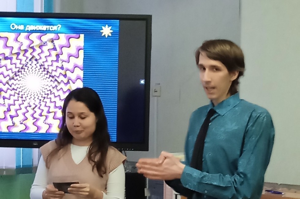 Продолжаются встречи научного кружка Продолжаются встречи научного кружка