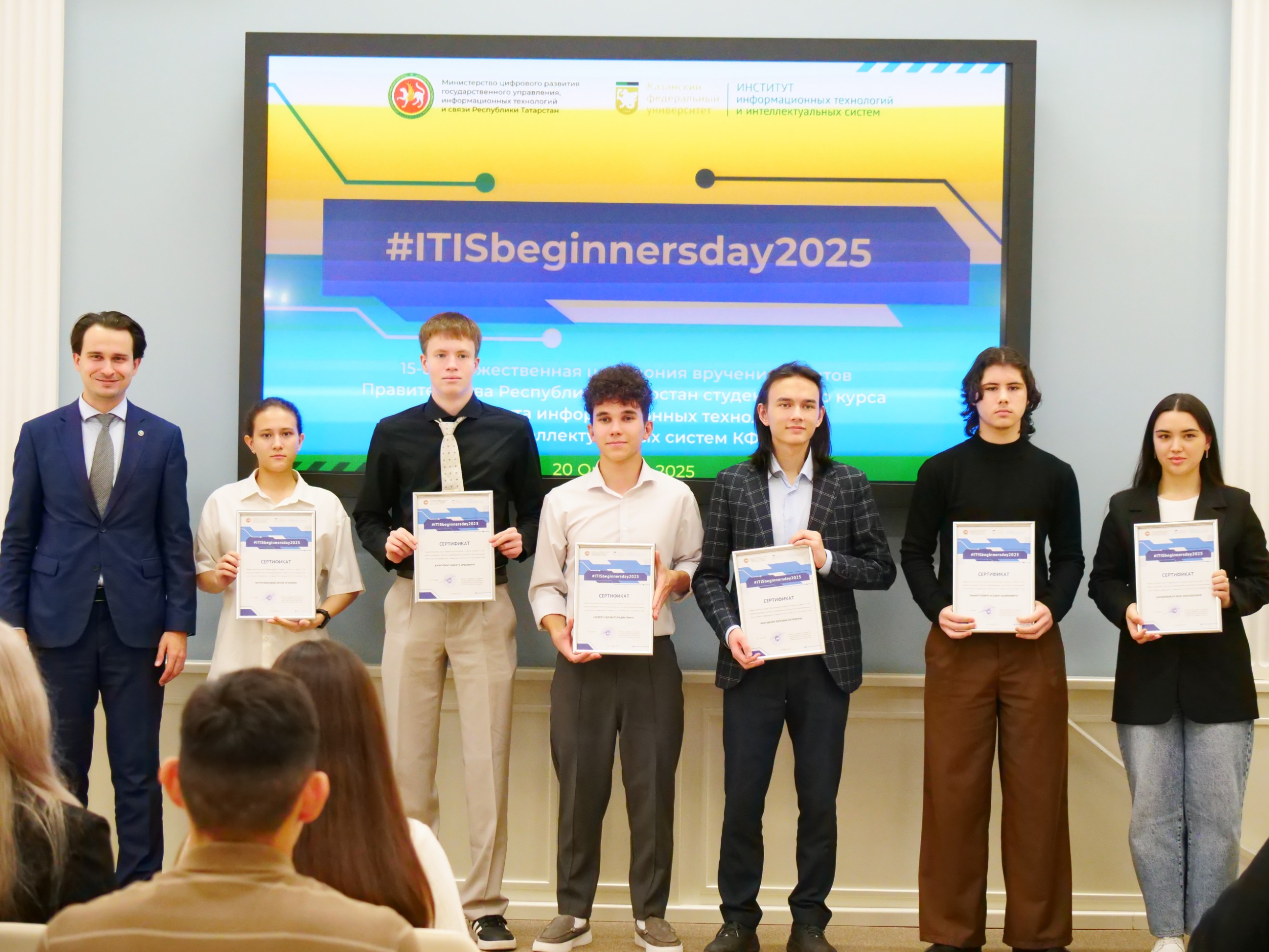 � ��� ������ 15-�� ��������� ��������� �������� ������� ������������� ���������� ���������