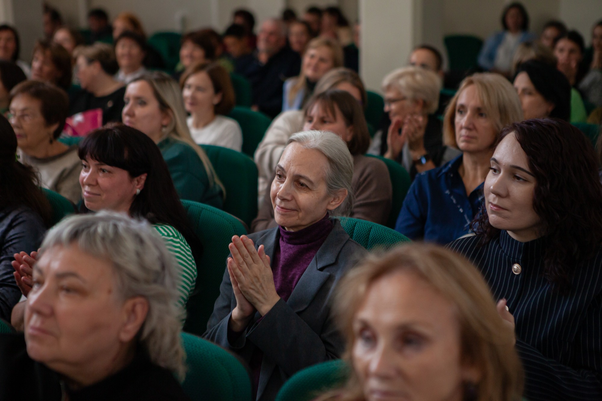 В Елабужском институте КФУ состоялся праздничный концерт, посвященный Дню учителя В Елабужском институте КФУ состоялся праздничный концерт, посвященный Дню учителя