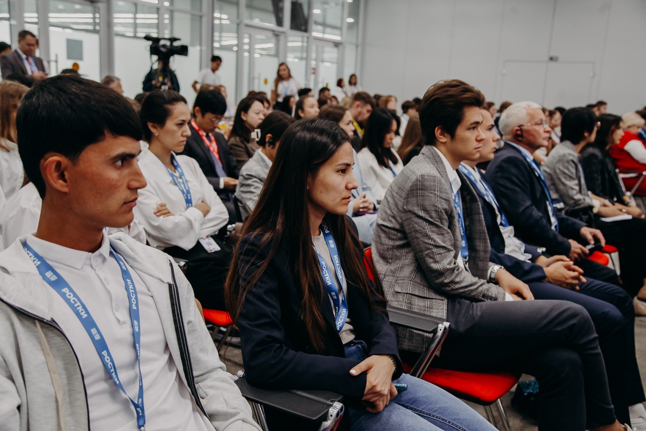 ��� ��������� ������� � ������ '������: ������ � ����� ? �������������� ��������������'.