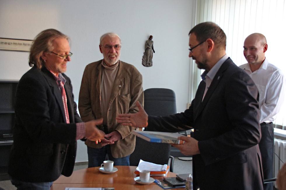 ����������� ��������� �������� � ������������ ���������� ��� ����� ������� � �������� ���� ���