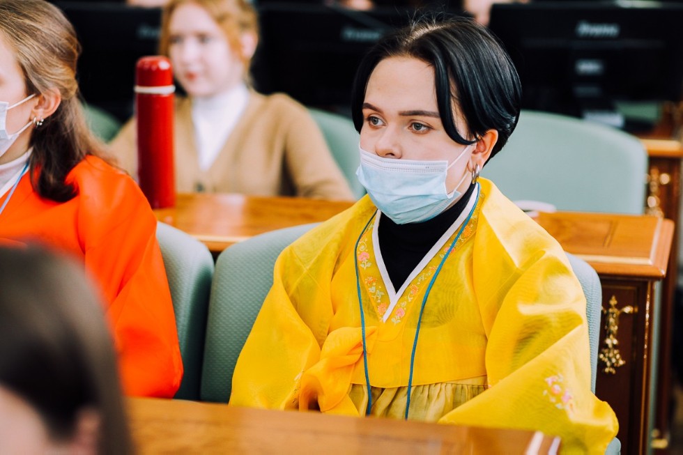 В КФУ дан старт конференции, приуроченной к 30-летию дипломатических отношений России и Кореи В КФУ дан старт конференции, приуроченной к 30-летию дипломатических отношений России и Кореи