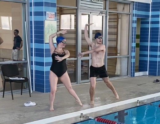 Предновогодний турнир по синхронному плаванию среди студентов третьекурсников ИФМиБ Предновогодний турнир по синхронному плаванию среди студентов третьекурсников ИФМиБ