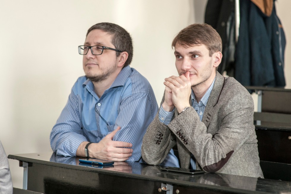 ����� ������������ ������-������������ ����������� �� ������� ��������������