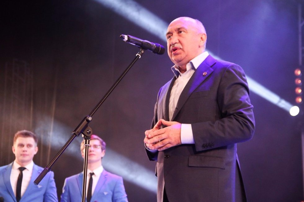 Anniversary Week Closed with a Big Concert Anniversary Week Closed with a Big Concert