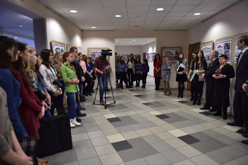 � ����������� ���� '�������' ���� ��� ��������� ��� ��������: '������� �����' � '����� ���ә��ә�' - '������������ �����'