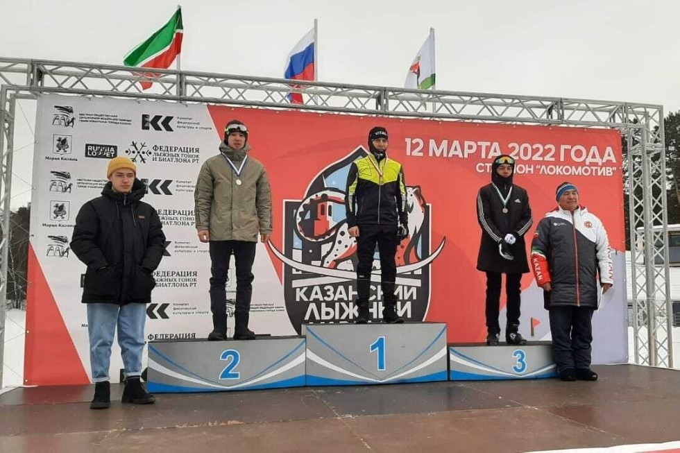 Мы хотим всем рекордам наши звонкие дать имена! Мы хотим всем рекордам наши звонкие дать имена!