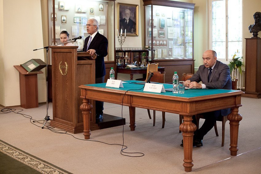 Rare Oriental manus�cripts to be restored in KFU