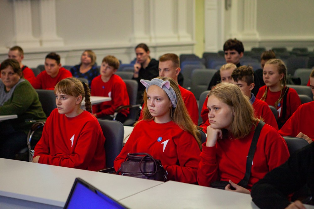 Межконфессиональная встреча прошла в Елабужском институте КФУ Межконфессиональная встреча прошла в Елабужском институте КФУ