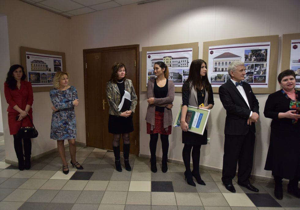 � ����������� ���� '�������' ���� ��� ��������� ��� ��������: '������� �����' � '����� ���ә��ә�' - '������������ �����'