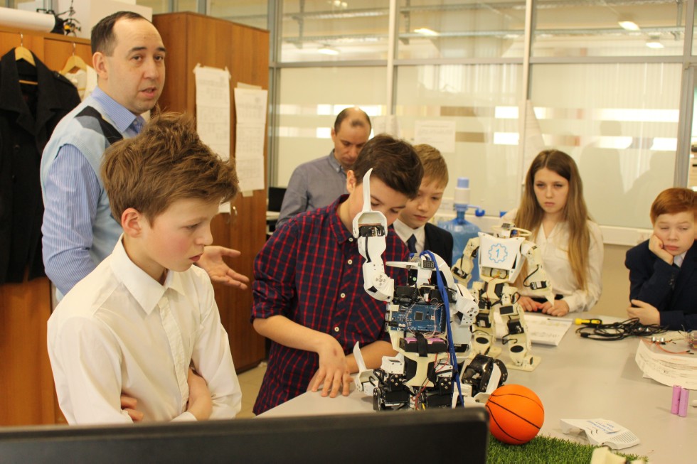 � ���������� ��������� ������ ������ ������ IV ������������� (� ������������� ��������)������� ����������� �������� ����� �.�. ������������