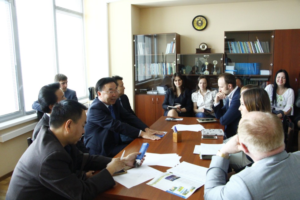 ������������� ��������� ������������ (��������� �������) � ������ �������� ������ �������� ���