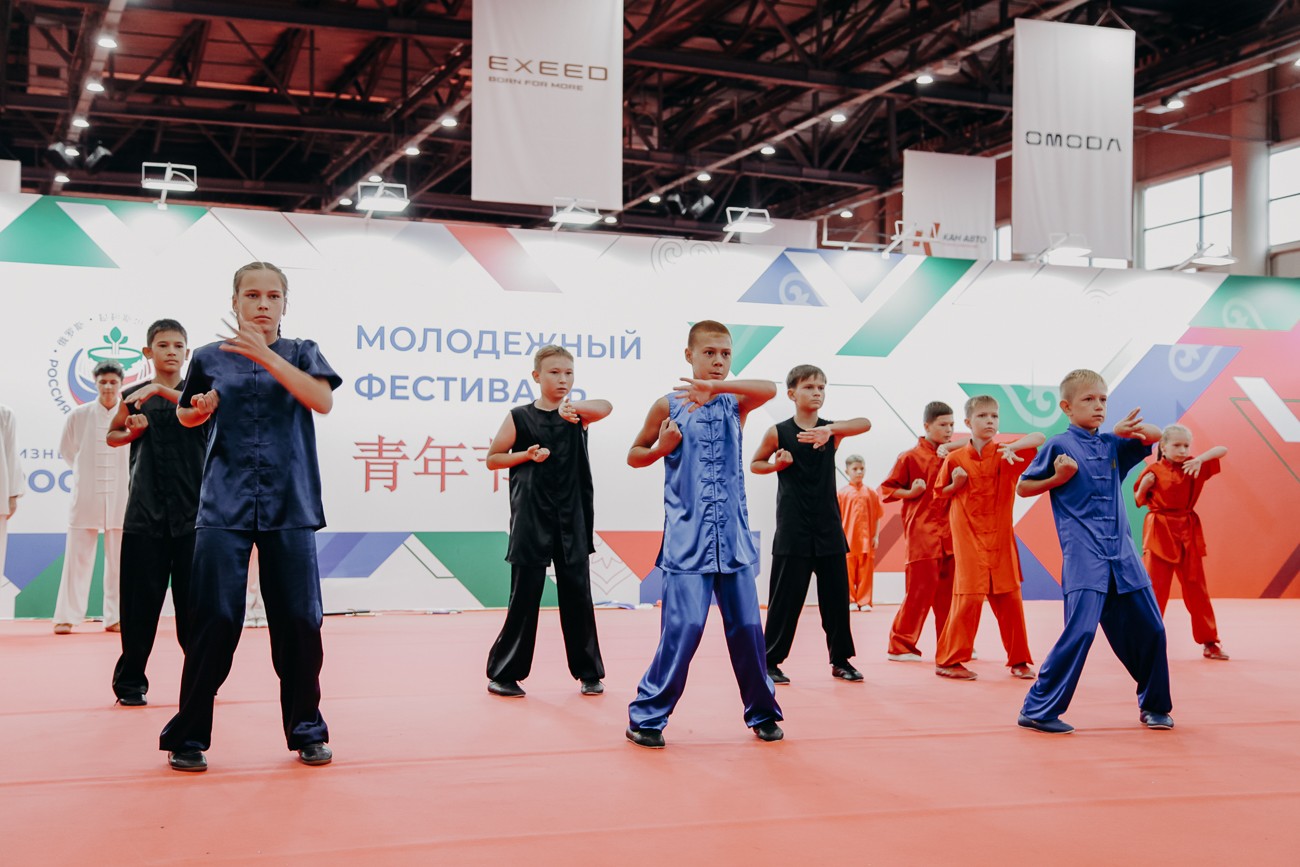 ��� ��������� ������� � ������ '������: ������ � ����� ? �������������� ��������������'.