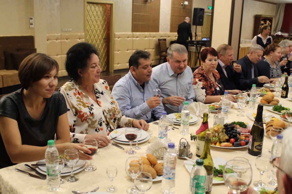 ���� ������