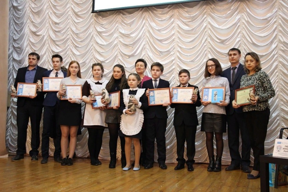 ������ ���� � �����