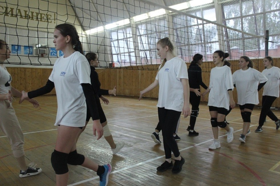 Состоялось Первенство по волейболу среди девушек первого курса