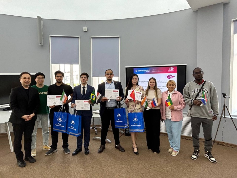 Студенческий научный кружок Полимирие Студенческий научный кружок Полимирие