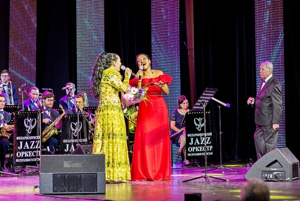 Все началось с судьбоносной песни 'Золотая рыбка' Все началось с судьбоносной песни 'Золотая рыбка'