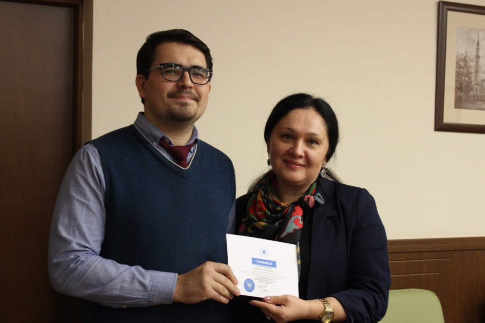 235 �����������