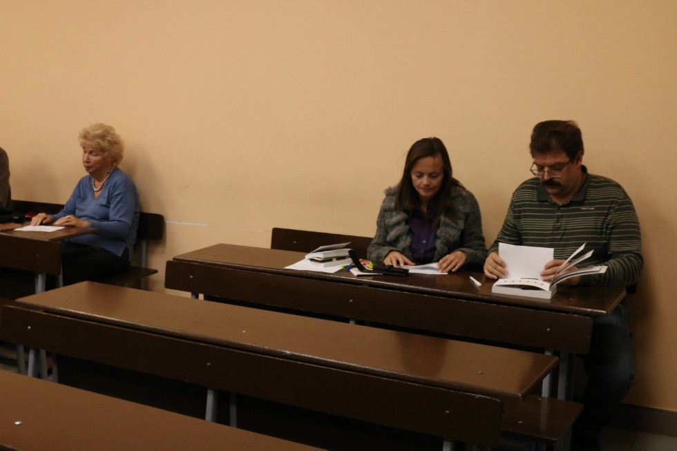 ������ ����� ����