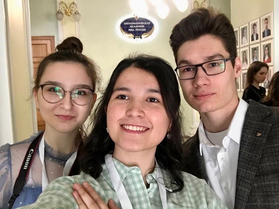 Студенты Института международных отношений стали участниками Международной молодёжной модели ООН Студенты Института международных отношений стали участниками Международной молодёжной модели ООН