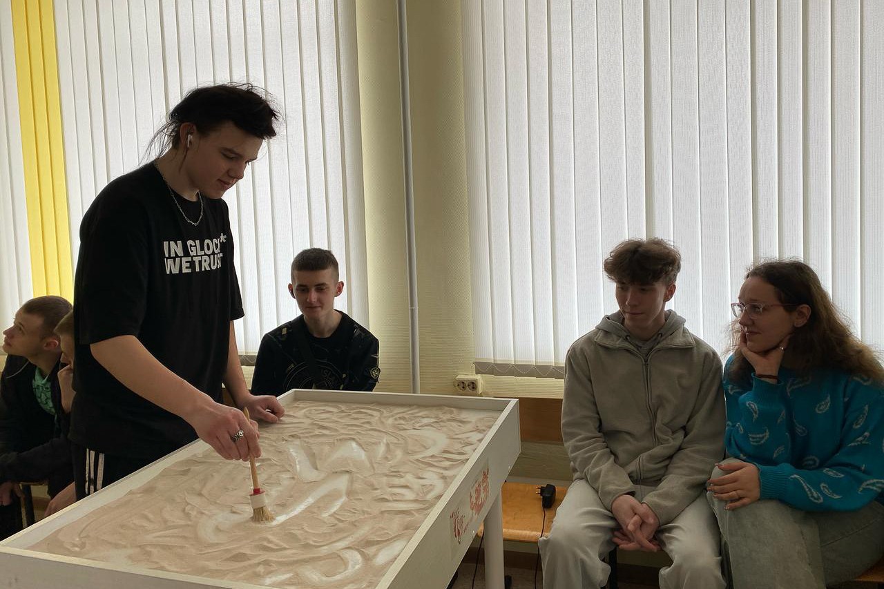 Старшеклассники из Лисичанска познакомились с образовательными возможностями отделения психологии и педагогики Старшеклассники из Лисичанска познакомились с образовательными возможностями отделения психологии и педагогики