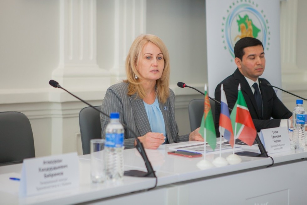 В Елабужский институт КФУ прибыл Генеральный консул Туркменистана в Казани В Елабужский институт КФУ прибыл Генеральный консул Туркменистана в Казани