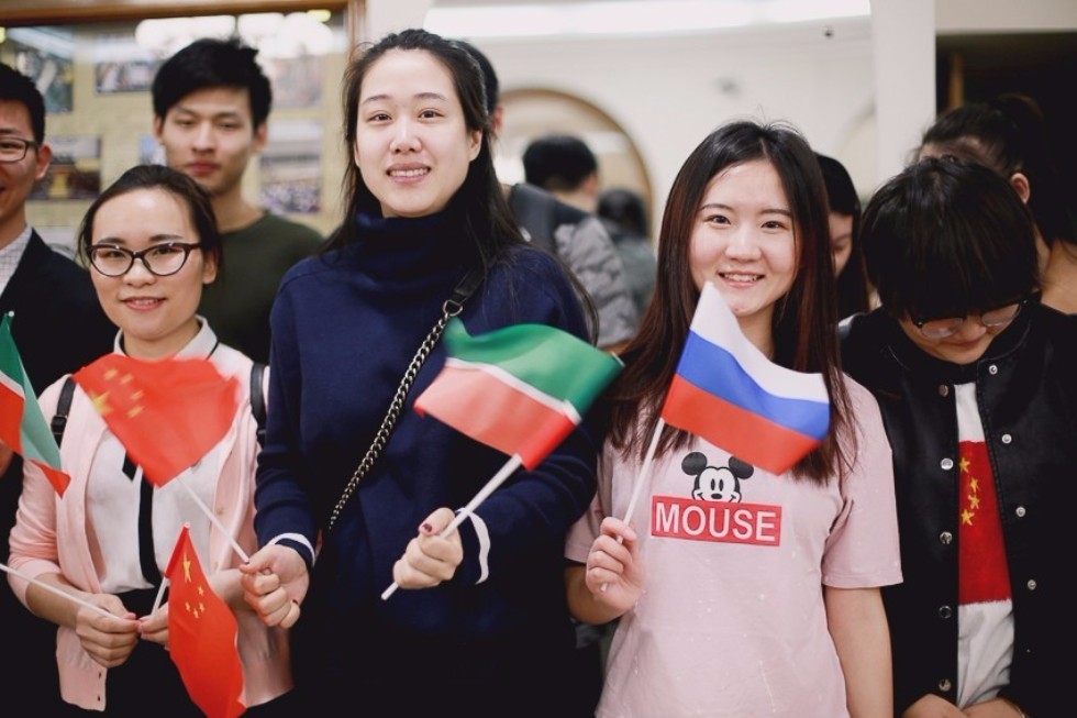 Delegation from the Central Committee of the Communist Party of China Made a Visit