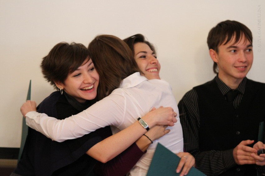 ��������