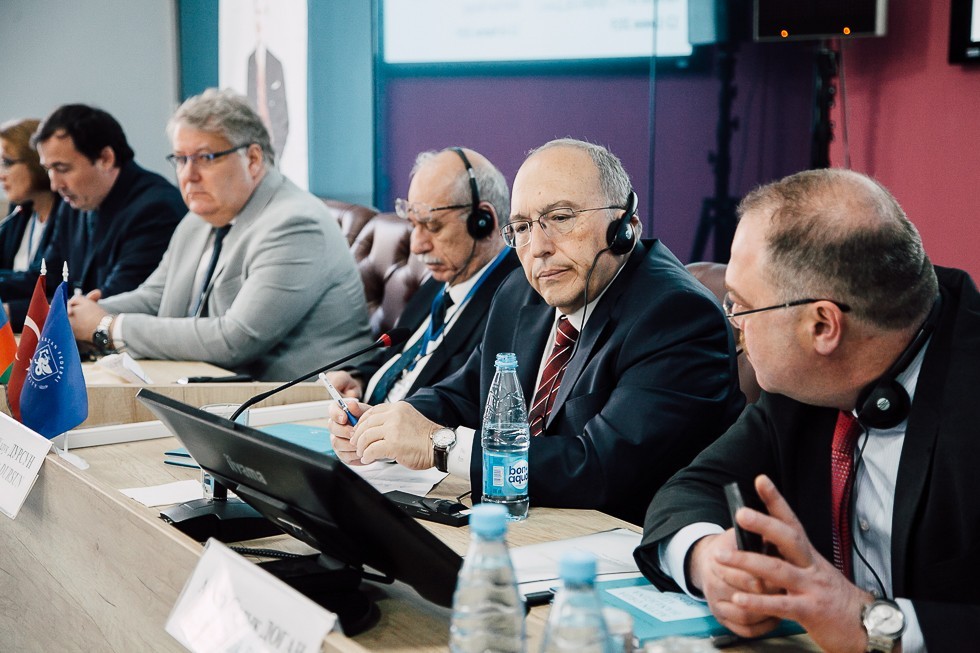 В Институте международных отношений проходит I Международный научный симпозиум 'История и культура Золотой Орды' В Институте международных отношений проходит I Международный научный симпозиум 'История и культура Золотой Орды'