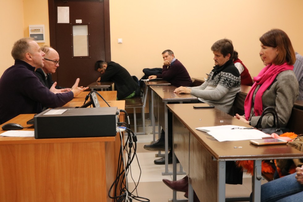 � ������ � ���� - ������ �����, �������� ������ ���������������� � �������������� ������������ � ����������, ���������� �������� ��������� ��������� � ��������������� ������ ��� ���������� ��