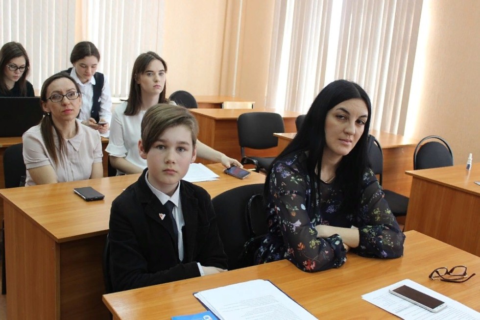 ��������� ���������� ������� ������ ���� � ����� � ���������� ��������� ���