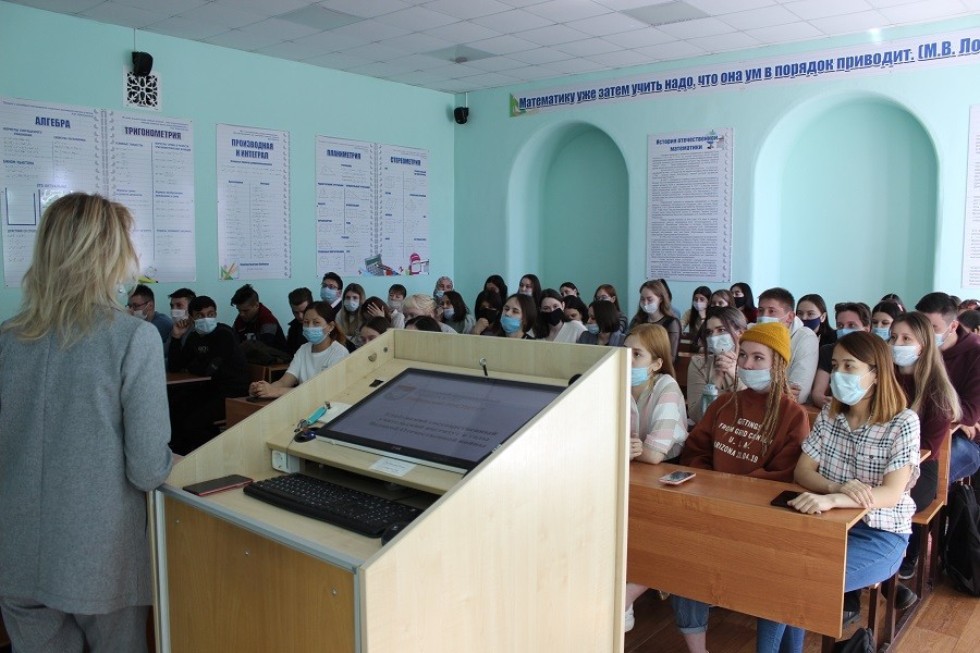 ���������� �������� ������ � ���������� ��������� � ���� ������� ������������� �����