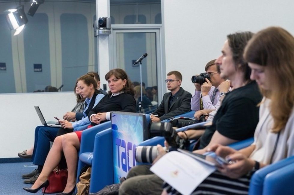 Kazan University Enrollees Are Top Exam Scorers among All Federal Universities Kazan University Enrollees Are Top Exam Scorers among All Federal Universities