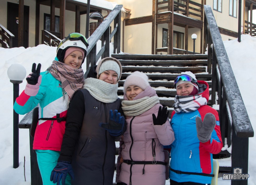 Покорение вершин гор! ,Нечкино,горнолыжный курорт, студенты-активисты, сноуборд, лыжи