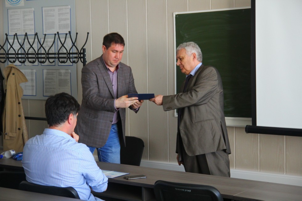 ����� ��������� ������������ 