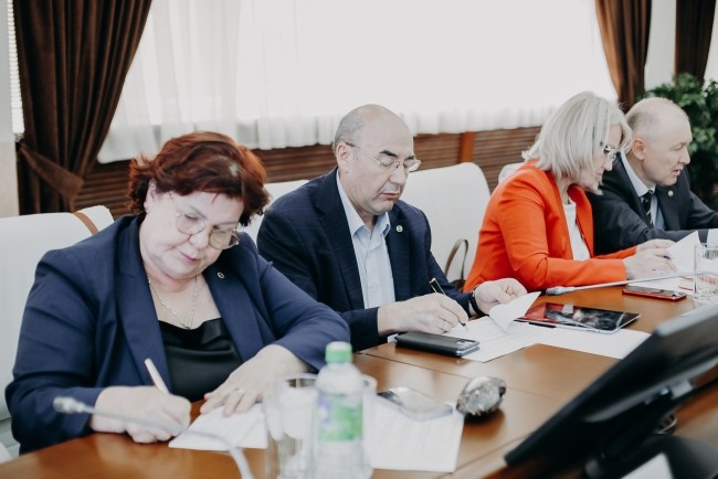 ��������� ������� �������� � ������������� ������� ����������� ��������� ��� ���������� ��������� ������