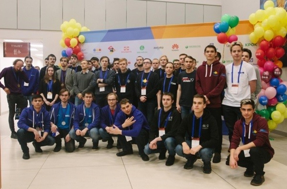 Команда КФУ вышла в финал чемпионата мира по программированию Команда КФУ вышла в финал чемпионата мира по программированию