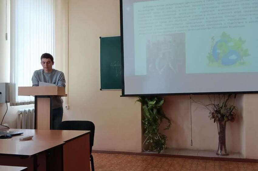 Студенты кафедры биологии и химии приняли участие в 55-й Итоговой научно-образовательной конференции Студенты кафедры биологии и химии приняли участие в 55-й Итоговой научно-образовательной конференции