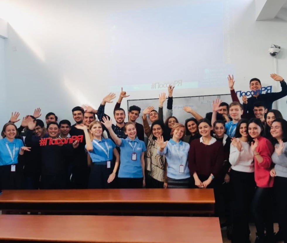 Общий язык ? русский! Общий язык ? русский!